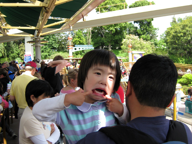 Making Faces in Line