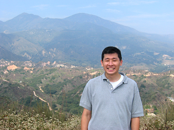 bernard in front of saddleback mountain