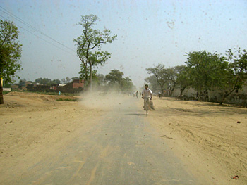 road to fatehpur sikri