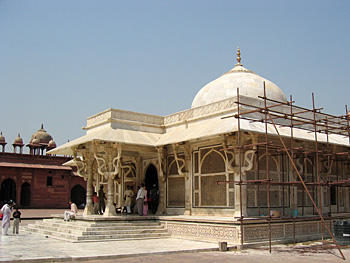 salim chisti's tomb