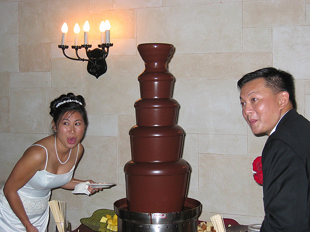 jeannie and allan with the fondue