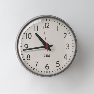 1960s IBM clock